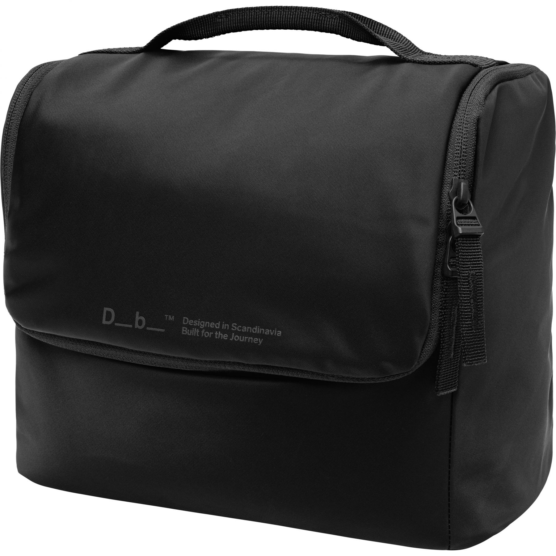 Essential Wash Bag M